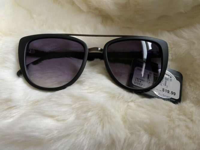 Foster Grant Lila Black Sunglasses